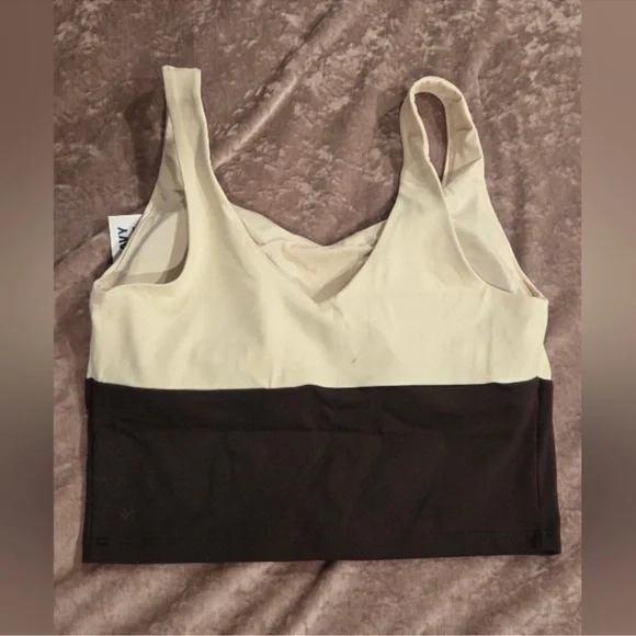 NWT! Old Navy Studio Smooth Seamed Longline Top - Picture 3 of 4